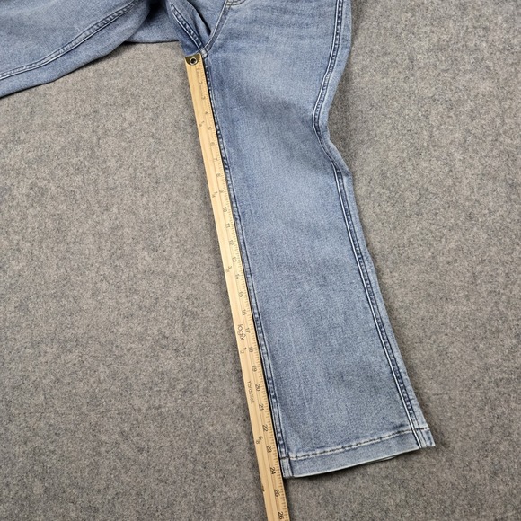 Spanx Kick Flare Jeans Womens Small Blue Denim Pull On Wide Leg Cropped - Picture 13 of 16